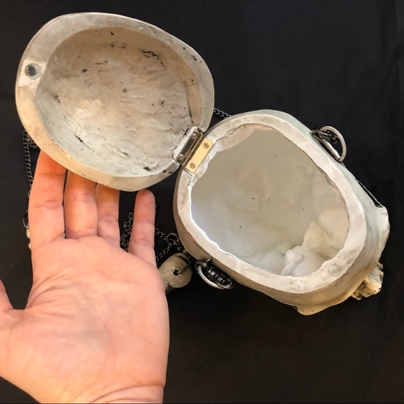 Skull purse skeleton goth occult shoulder bag - Picture 3 of 8